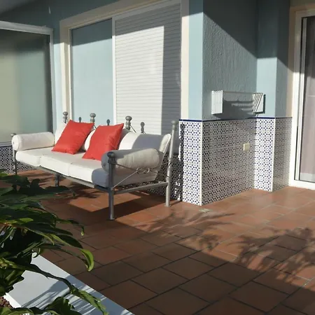 Residencial La Quinta Park 2 * Санта-Урсула